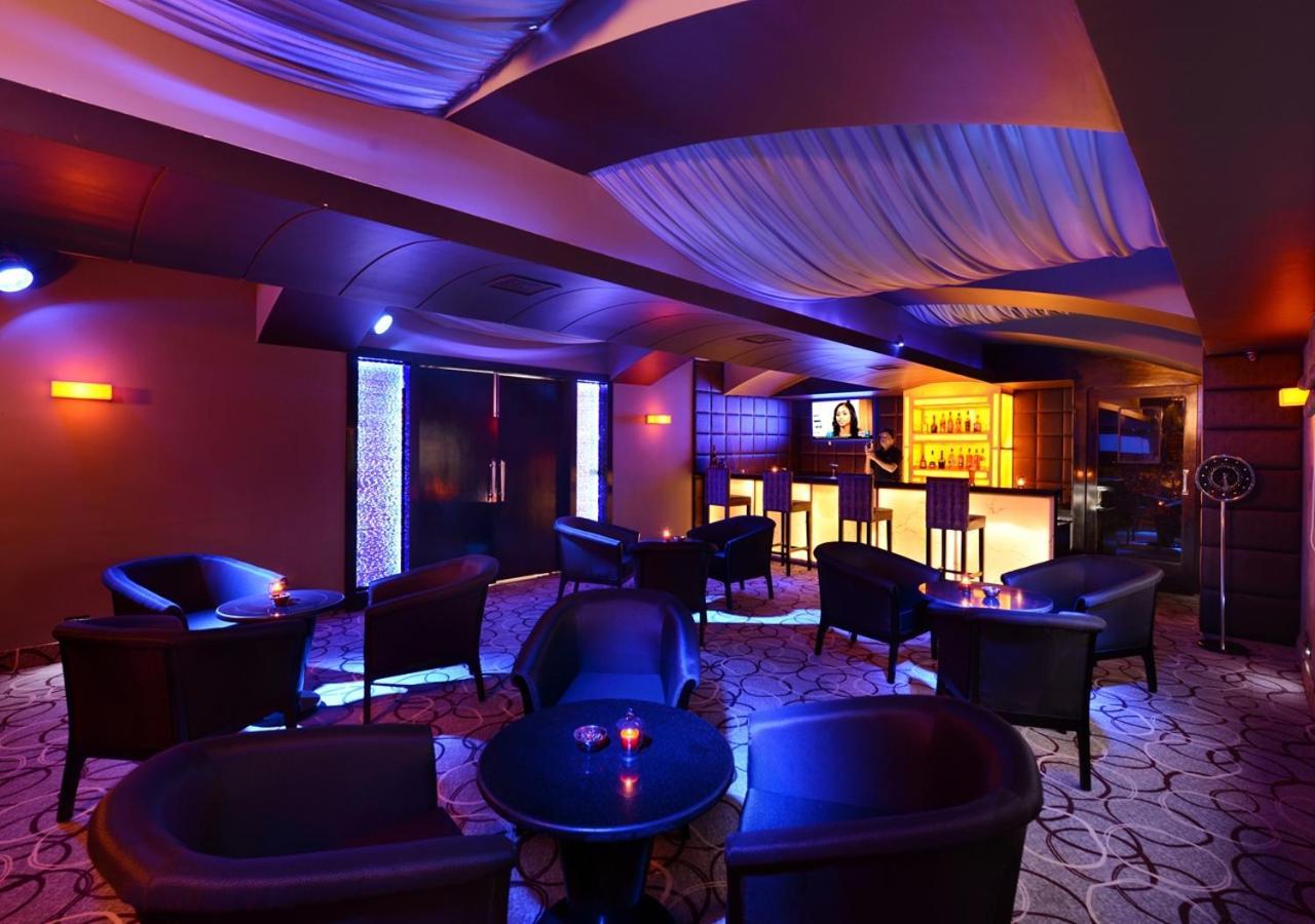 M B Greens Clarks Inn Moradabad Εξωτερικό φωτογραφία