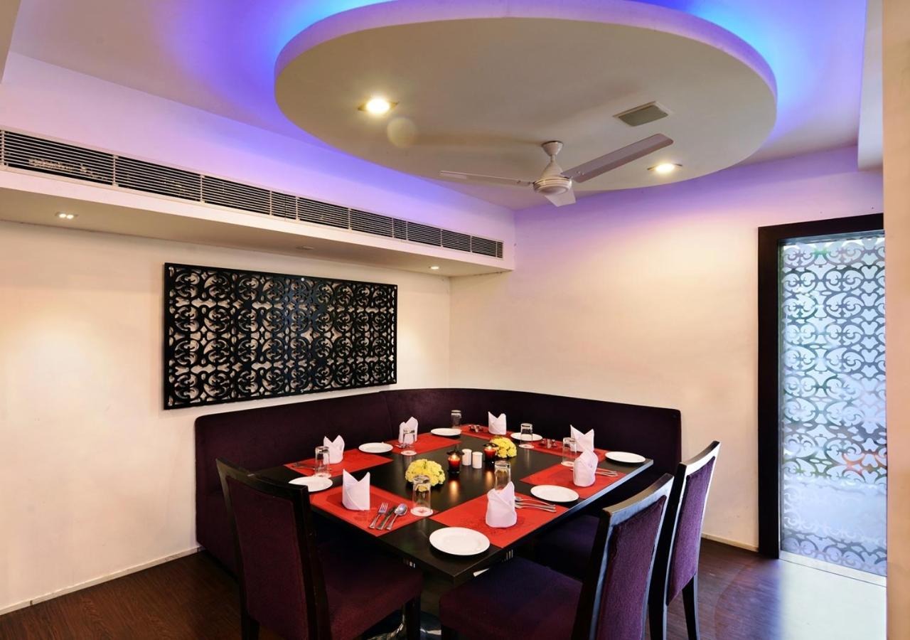 M B Greens Clarks Inn Moradabad Εξωτερικό φωτογραφία